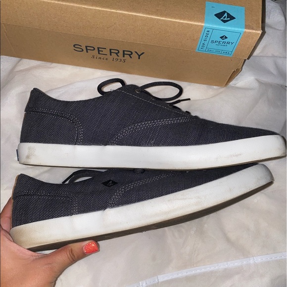 Sperry Wahoo Baja CVO - Picture 2 of 6